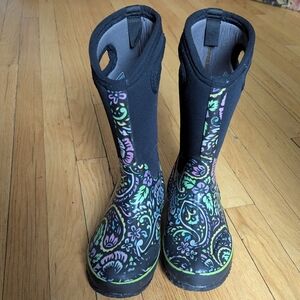 Bogs Floral Patterned Rain Snow Boots Girls Size 2